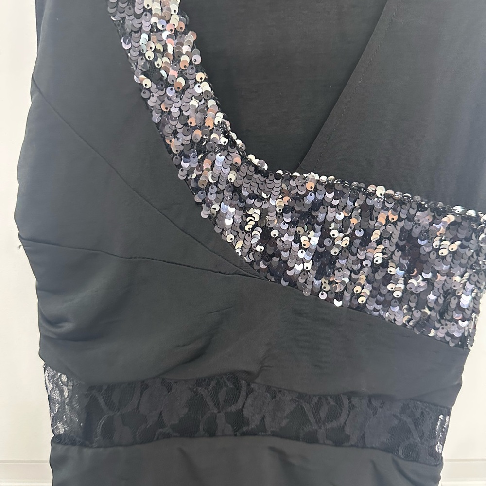 Y2K Wet Seal Black One Shoulder Dress with Silver Sequins - Picture 2 of 4